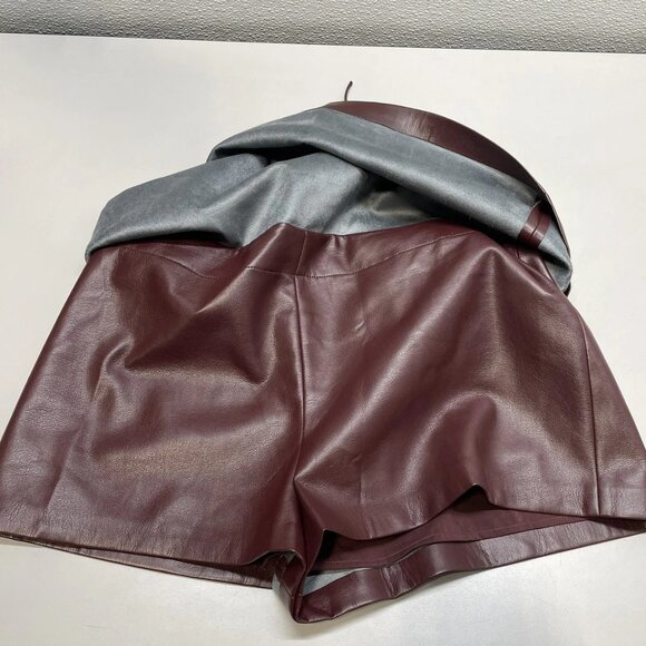 NEW AMANDA UPRICHARD Women's Mila Faux Leather Skort Russet Size L – Chic & Edgy - Picture 5 of 6